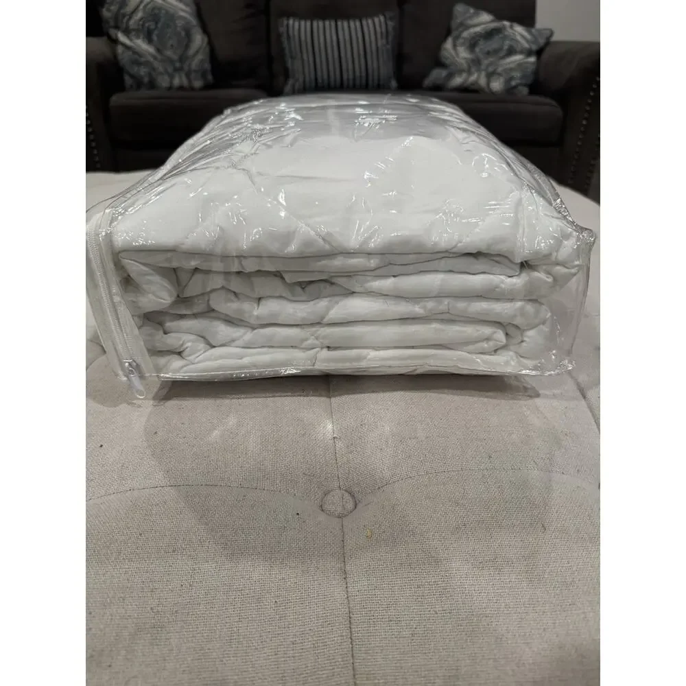 Utopia Bedding Quilted Fitted Mattress Pad Queen Deep Pocket 15-16in Cover